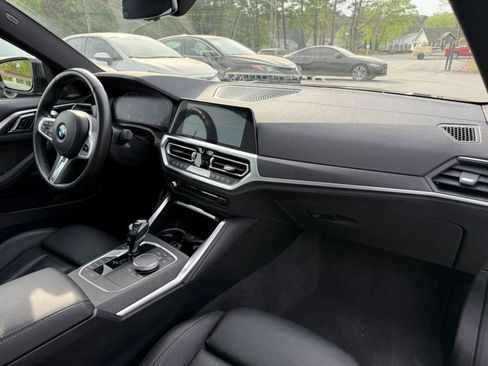 Used 2021 BMW 430i Coupe image 11
