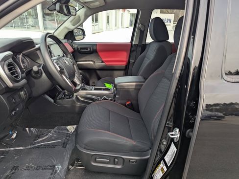 Used 2023 Toyota Tacoma SR5 image 14