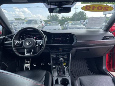 Used 2019 Volkswagen Jetta GLI Autobahn FWD image 17