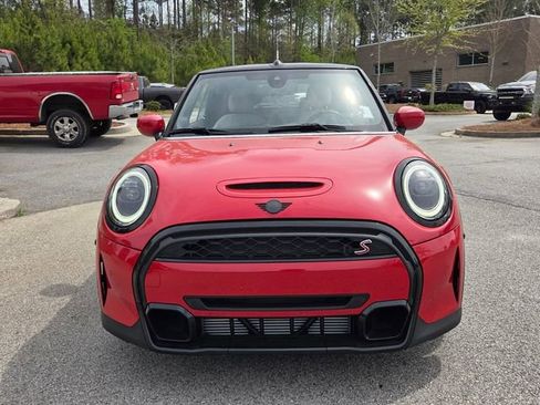 Used 2023 MINI Cooper S FWD image 2