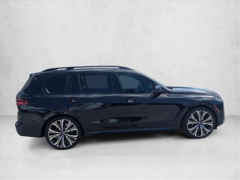 Certified 2024 BMW X7 M60i w/ Executive Package AWD/4WD image 4