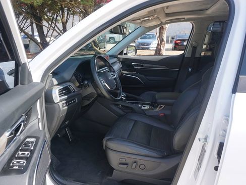 Used 2022 Kia Telluride SX w/ SX Prestige Package AWD/4WD image 2