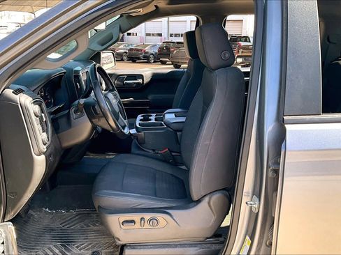 Used 2022 Chevrolet Silverado 1500 LT image 8