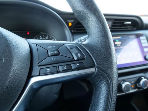 Used 2023 Nissan Kicks SV image 22