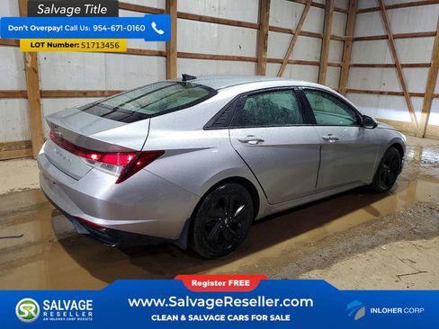 Used 2021 Hyundai Elantra SEL w/ Convenience Package FWD image 4