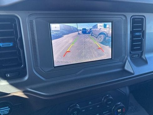 Used 2023 Ford Bronco Outer Banks w/ Sasquatch Package image 3