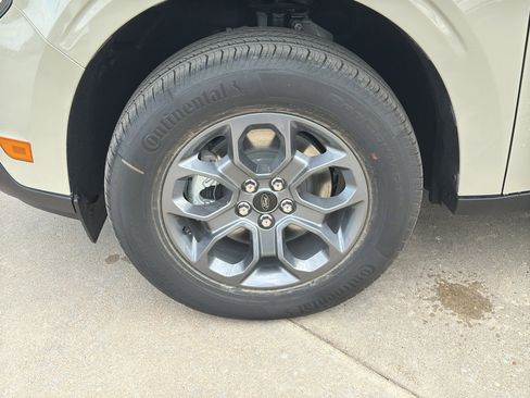 New 2025 Ford Maverick XLT w/ XLT Luxury Package image 3