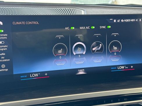 Used 2023 BMW 330e w/ M Sport Package image 20