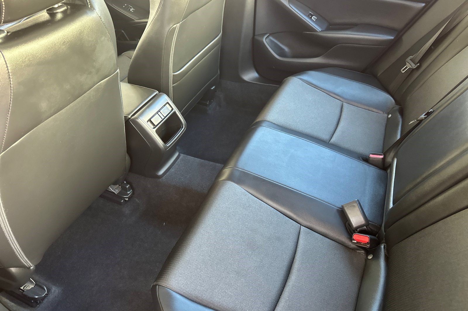 Used 2022 Honda Accord Sport image 27