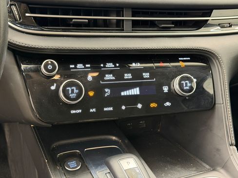 Used 2022 INFINITI QX60 Pure FWD image 18