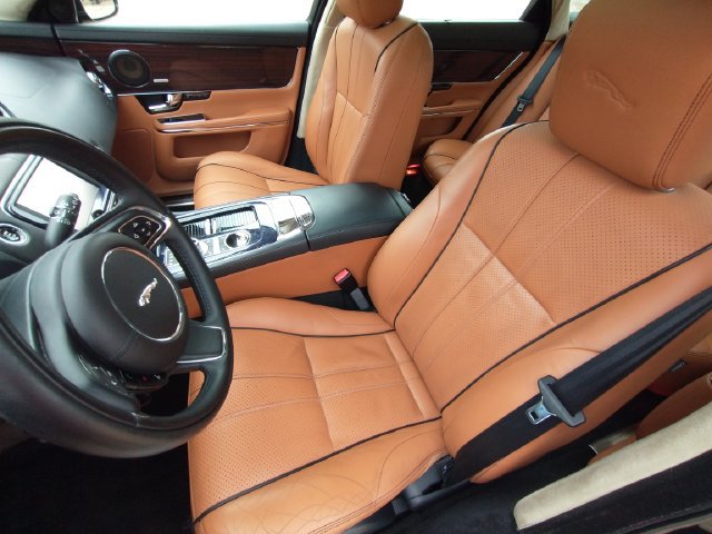 Used 2011 Jaguar XJ L RWD image 57