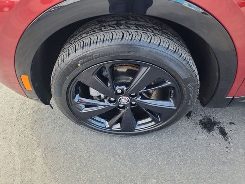 Certified 2023 Buick Envision Essence w/ Sport Touring Package image 37