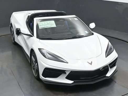 New 2027 Chevrolet Corvette Stingray Coupe w/ 2LT RWD image 29