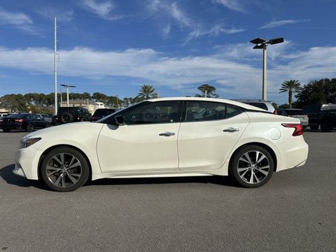 Used 2017 Nissan Maxima 3.5 S image 3