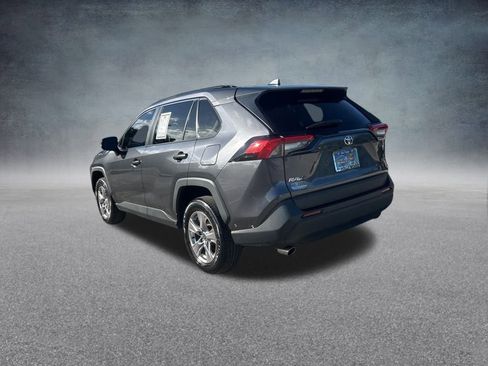 Used 2023 Toyota RAV4 XLE image 6