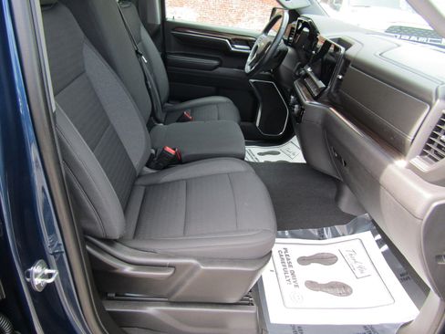 Used 2023 Chevrolet Silverado 1500 LT image 21