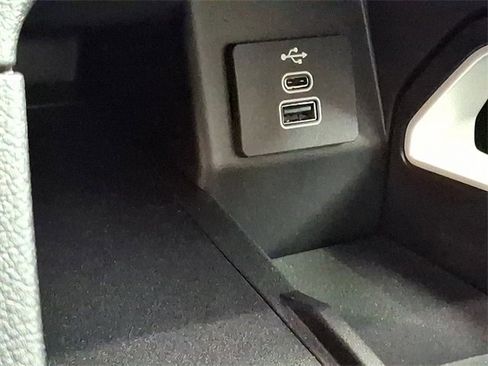 New 2025 Ford Ranger Lariat w/ Trailer Tow Package image 16