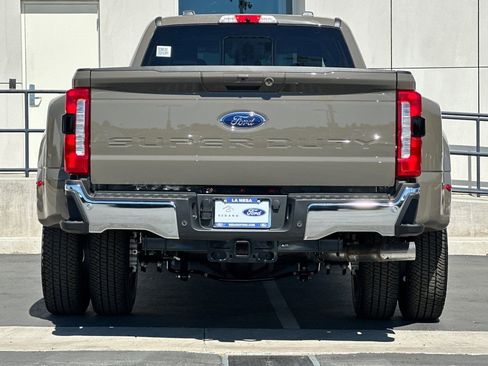 New 2026 Ford F350 XLT w/ XLT Premium Package image 4