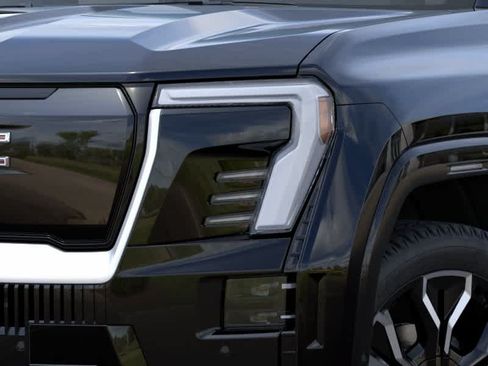 New 2026 GMC Sierra EV Denali AWD/4WD image 10