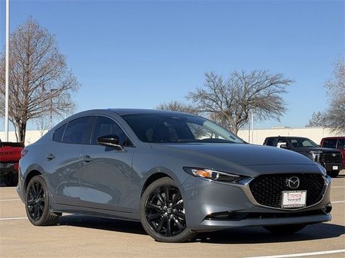 Used 2024 MAZDA MAZDA3 s image 3