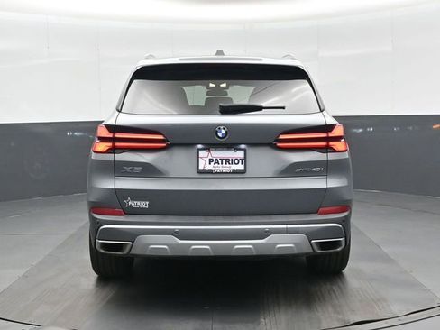 Used 2025 BMW X5 xDrive40i AWD/4WD image 5