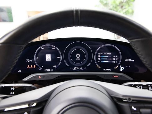 Used 2021 Porsche Taycan Turbo S image 25