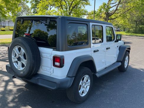 Used 2018 Jeep Wrangler Unlimited Sport S AWD/4WD image 4