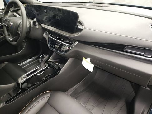 New 2026 Buick Envista Avenir FWD image 8
