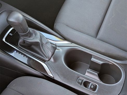 Used 2024 Toyota Corolla LE image 25