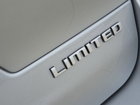 New 2026 Jeep Grand Cherokee L Limited AWD/4WD image 8