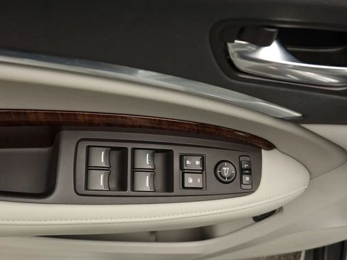 Used 2020 Acura MDX FWD image 11
