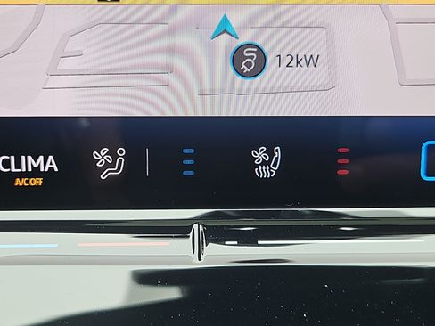 New 2025 Volkswagen GTI SE image 11