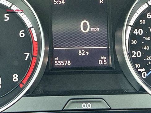 Used 2016 Volkswagen Golf 4-Door AWD/4WD image 26