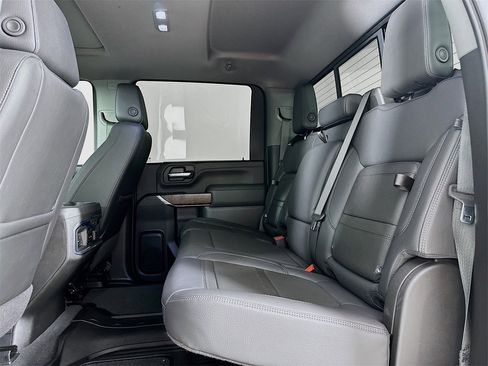 Used 2021 GMC Sierra 2500 Denali w/ Denali Ultimate Package image 21