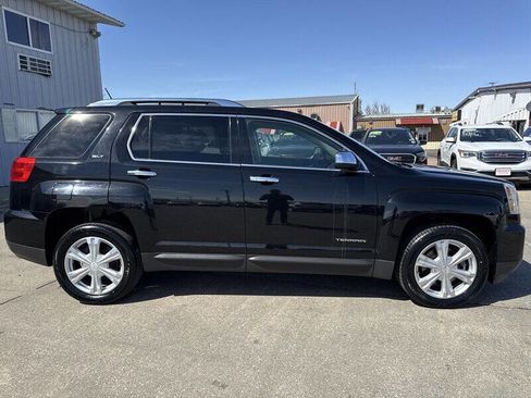 Used 2017 GMC Terrain SLT w/ Open Road Package image 8
