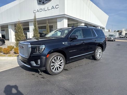 Used 2022 GMC Yukon Denali image 3