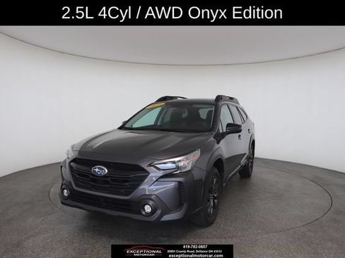 Used 2025 Subaru Outback Onyx Edition AWD/4WD image 1