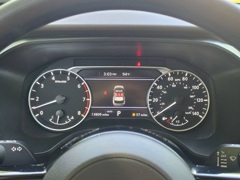 Used 2023 Nissan Rogue SV AWD/4WD image 20