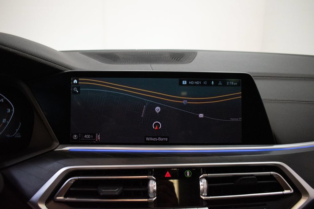 Used 2022 BMW X7 M50i AWD/4WD image 14