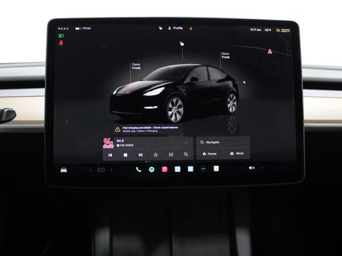 Used 2023 Tesla Model Y Long Range AWD/4WD image 31