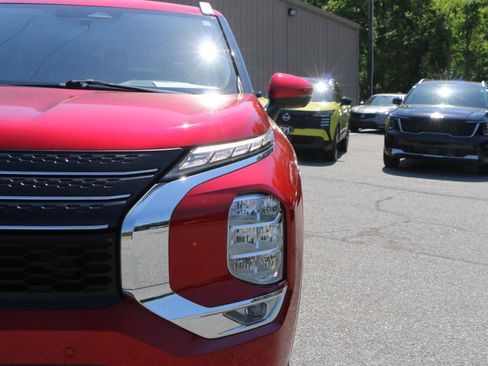 Used 2022 Mitsubishi Outlander SEL FWD image 13