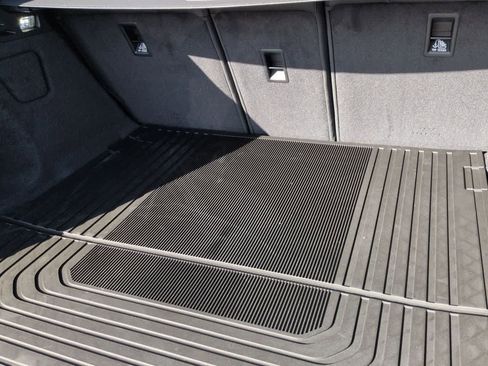 New 2026 Land Rover Range Rover Sport SE AWD/4WD image 36