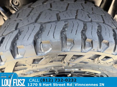 Used 2020 Jeep Wrangler Unlimited Sahara AWD/4WD image 10