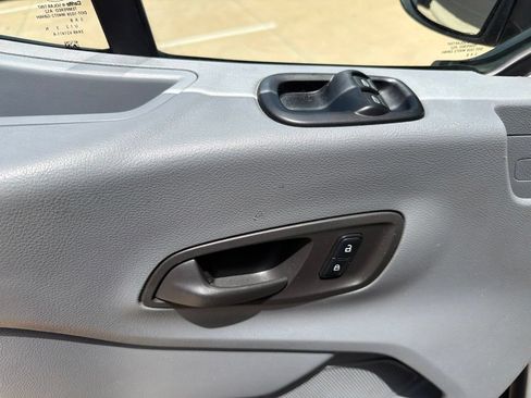 Used 2016 Ford Transit 150 130 Low Roof RWD image 11