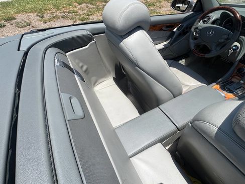 Used 2007 Mercedes-Benz SL 550 image 79