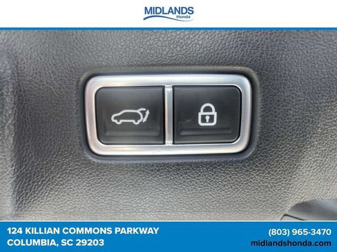 Used 2023 Kia Sorento SX Prestige w/ Panoramic Sunroof Package AWD/4WD image 10
