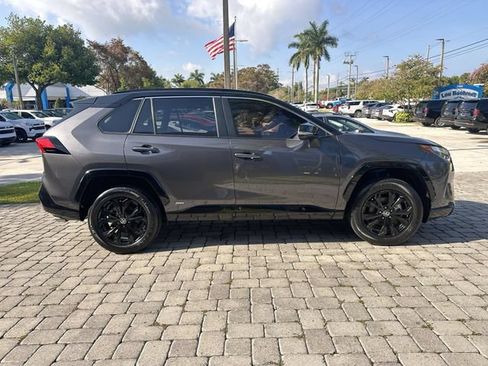 Used 2023 Toyota RAV4 XSE AWD/4WD image 14