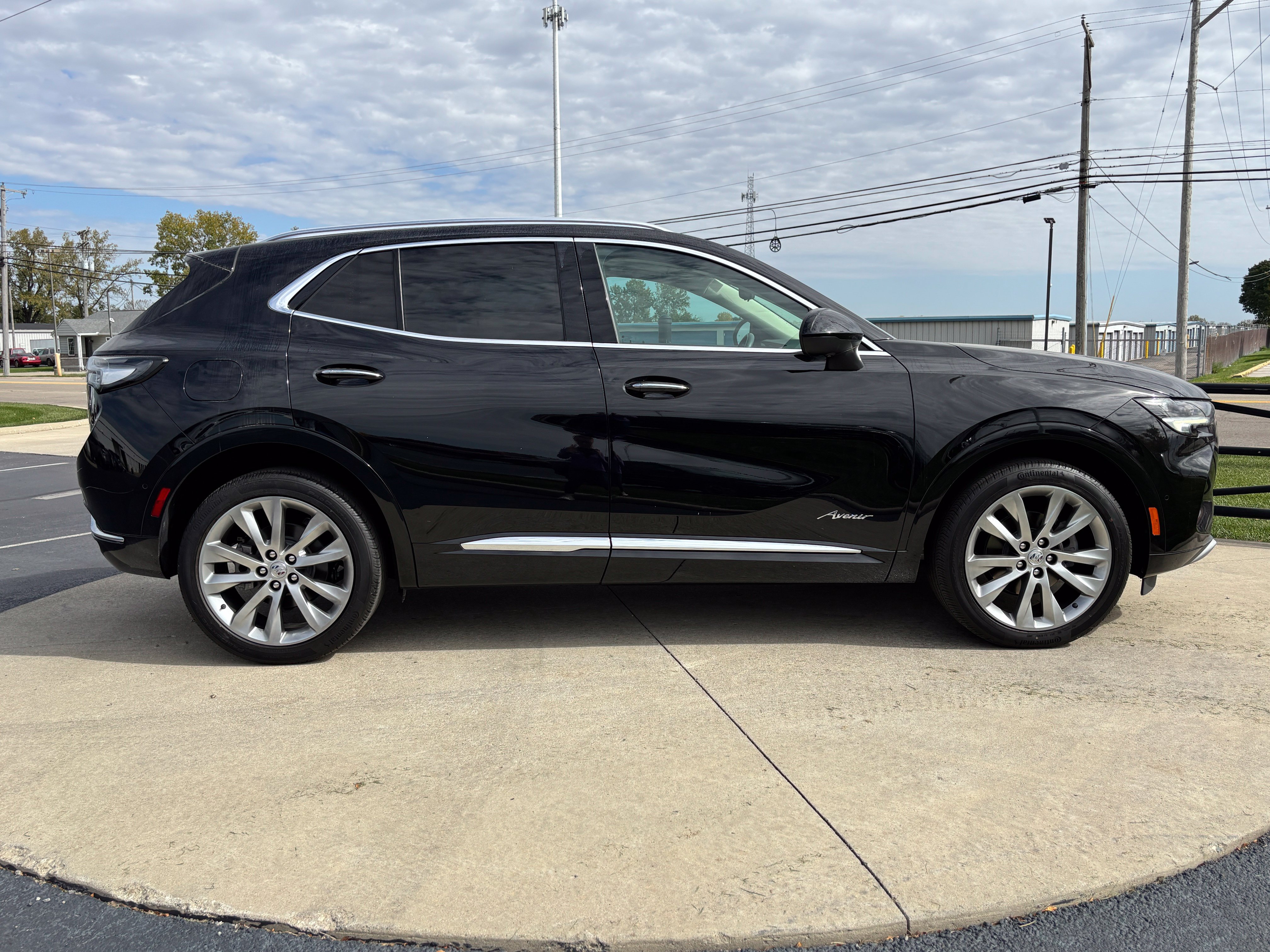 Used 2023 Buick Envision Avenir FWD image 8