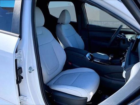 New 2026 Hyundai Santa Cruz SEL FWD image 8