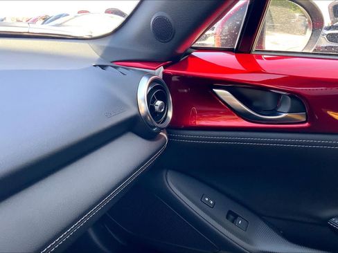 New 2026 MAZDA MX-5 Miata RF Grand Touring RWD image 20
